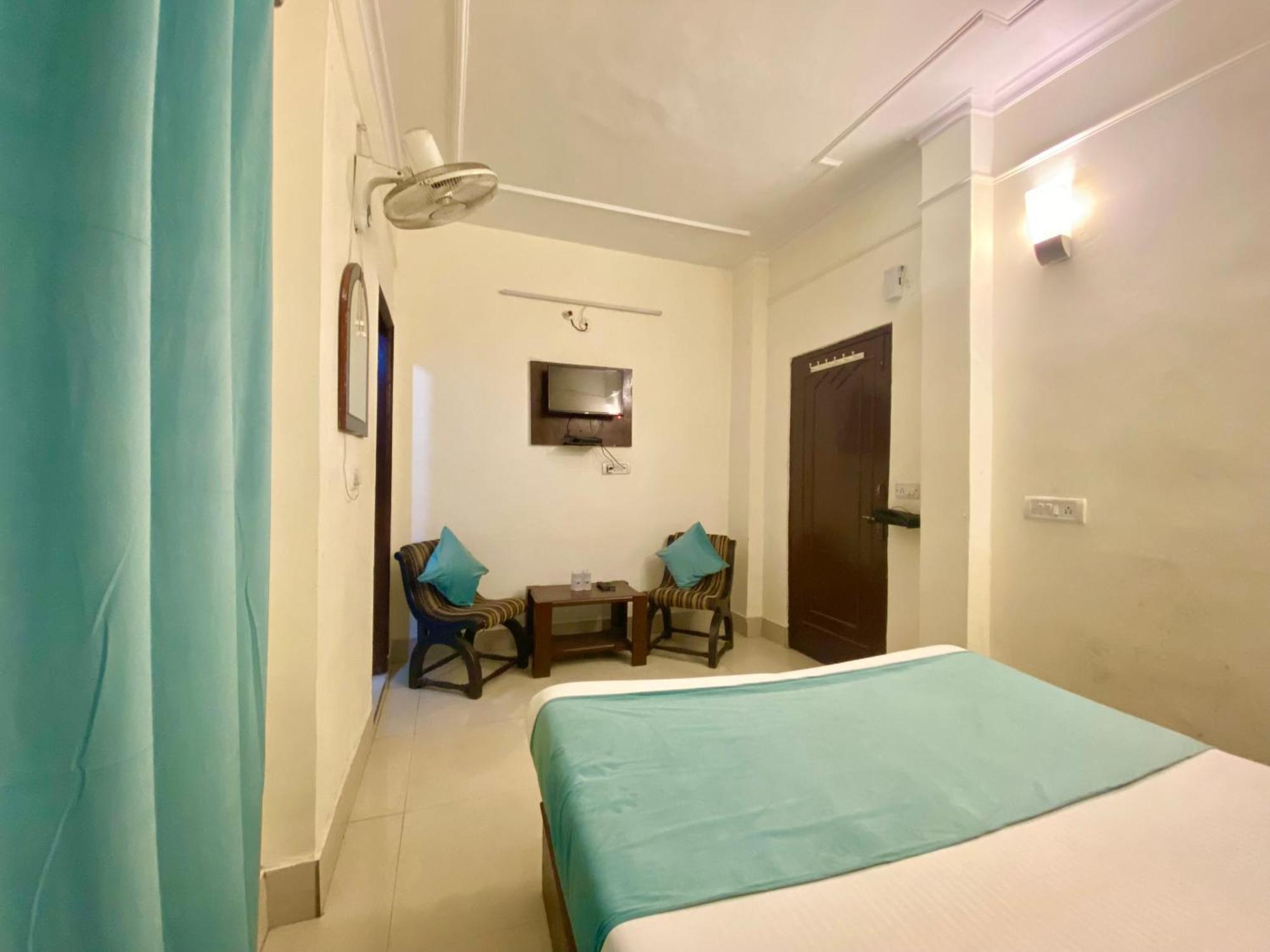 Riversun Hotel Mall Road Масурі Екстер'єр фото