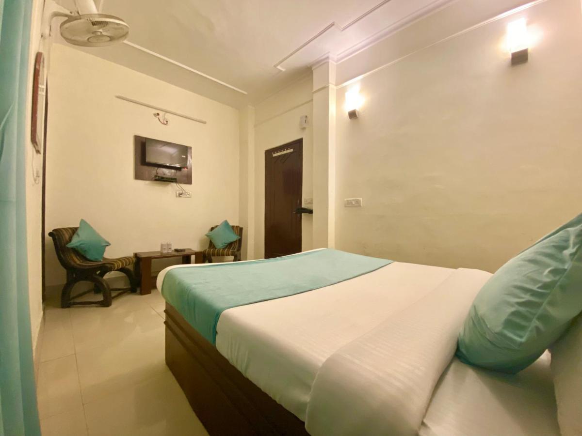 Riversun Hotel Mall Road Масурі Екстер'єр фото